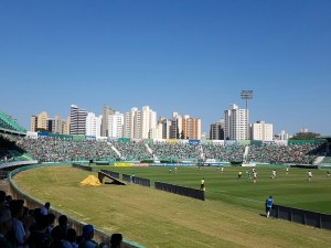 7.429 torcedores acompanharam Guarani e Tombense (foto de Gabriel Ferrari)