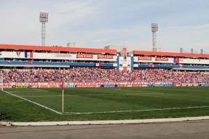 Com mais de 294 mil torcedores, o Paraná sofre com a concorrência de Atlético Paranaense, Coritiba e Corinthians