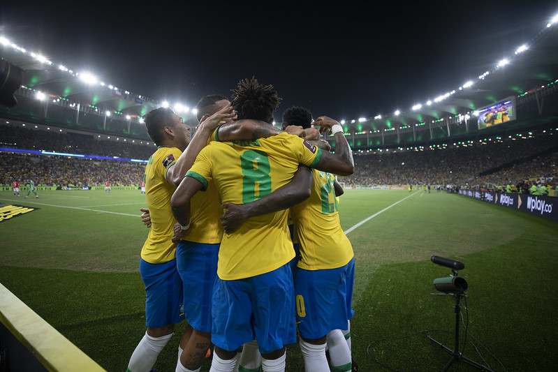 Proximidade com o dérbi no Brinco de Ouro e o recado da torcida