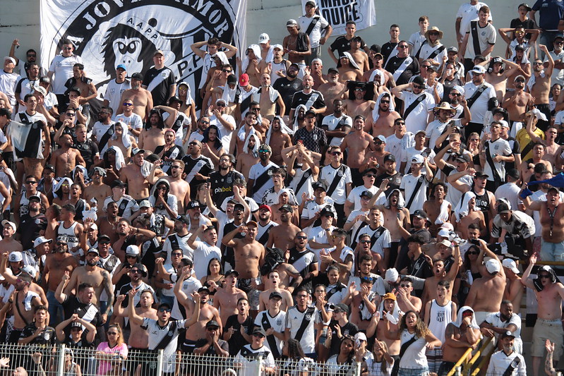 Proximidade com o dérbi no Brinco de Ouro e o recado da torcida